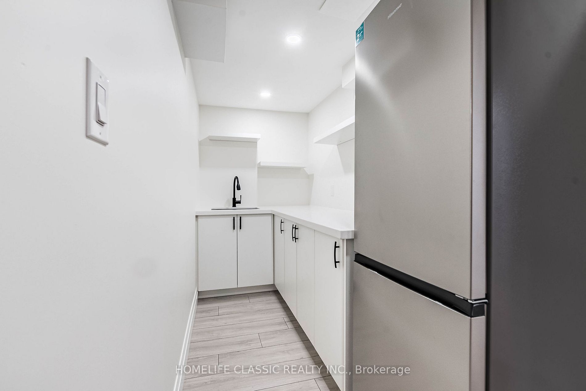 18 Bluestone Cres, #39