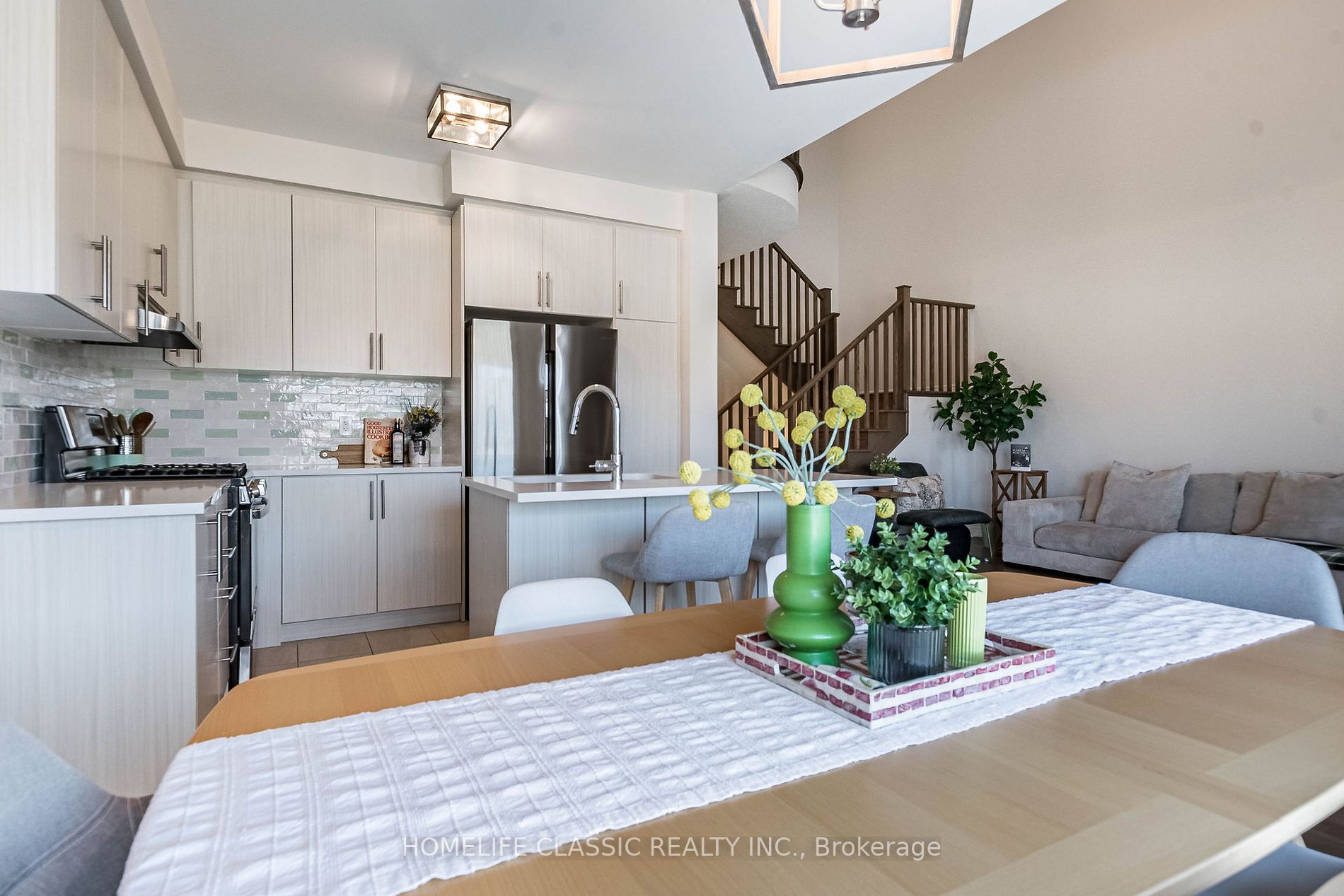 18 Bluestone Cres, #39