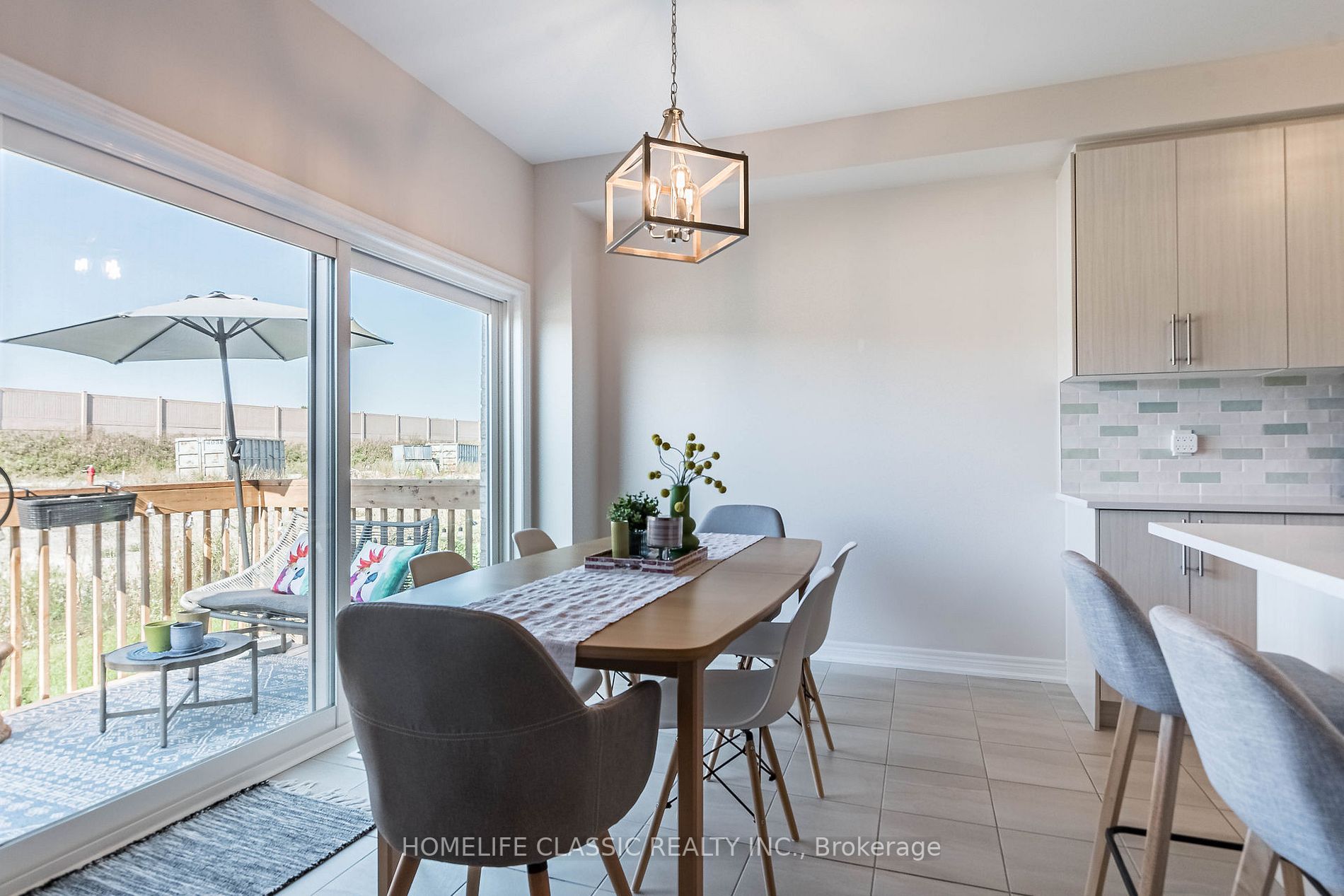 18 Bluestone Cres, #39