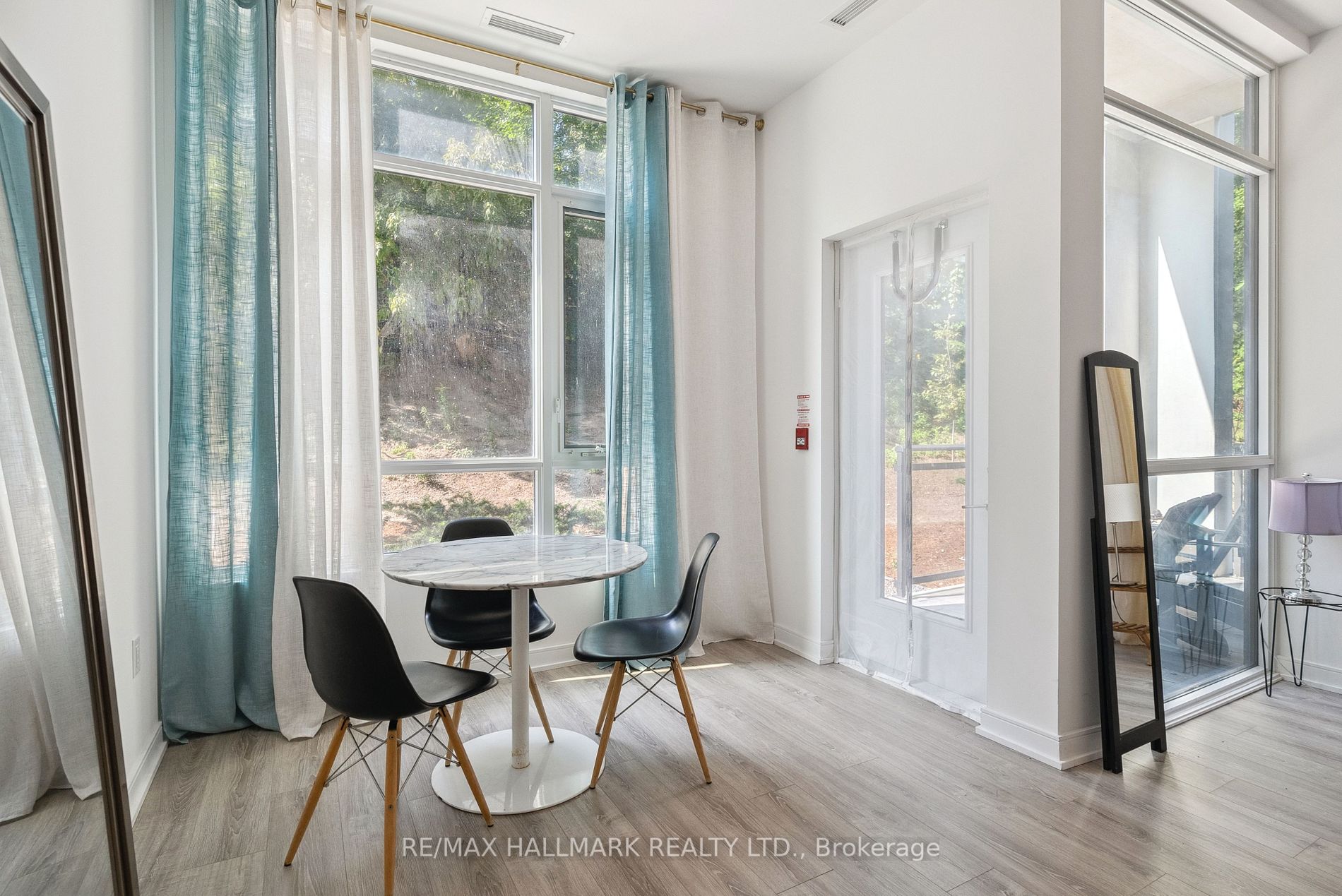 25 Neighbourhood Lane, #107