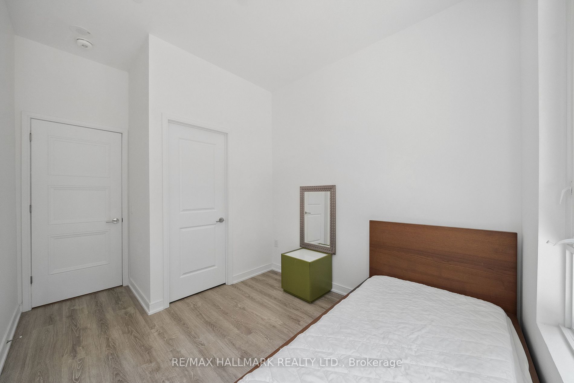 25 Neighbourhood Lane, #107
