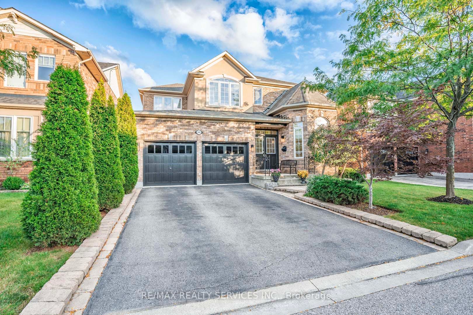 501 Cusick Circle