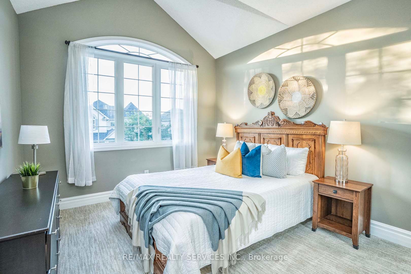 501 Cusick Circle