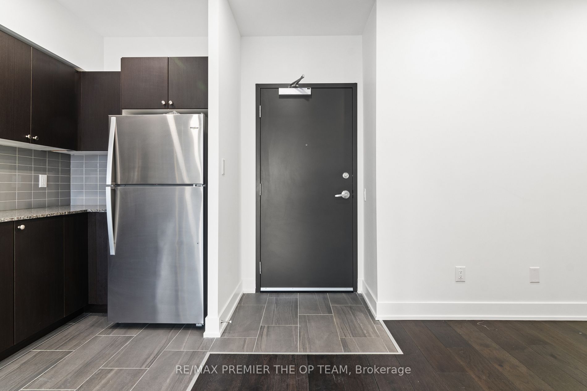 310 Broadway Avenue, #106