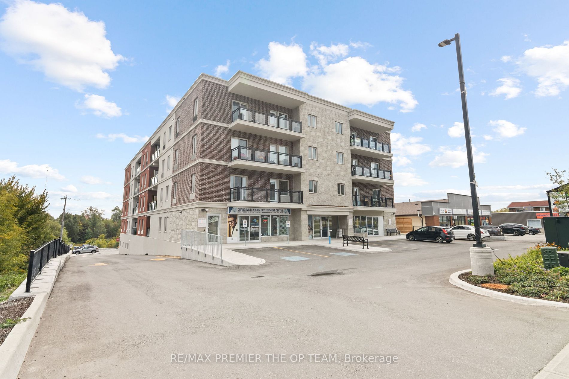 310 Broadway Avenue, #106