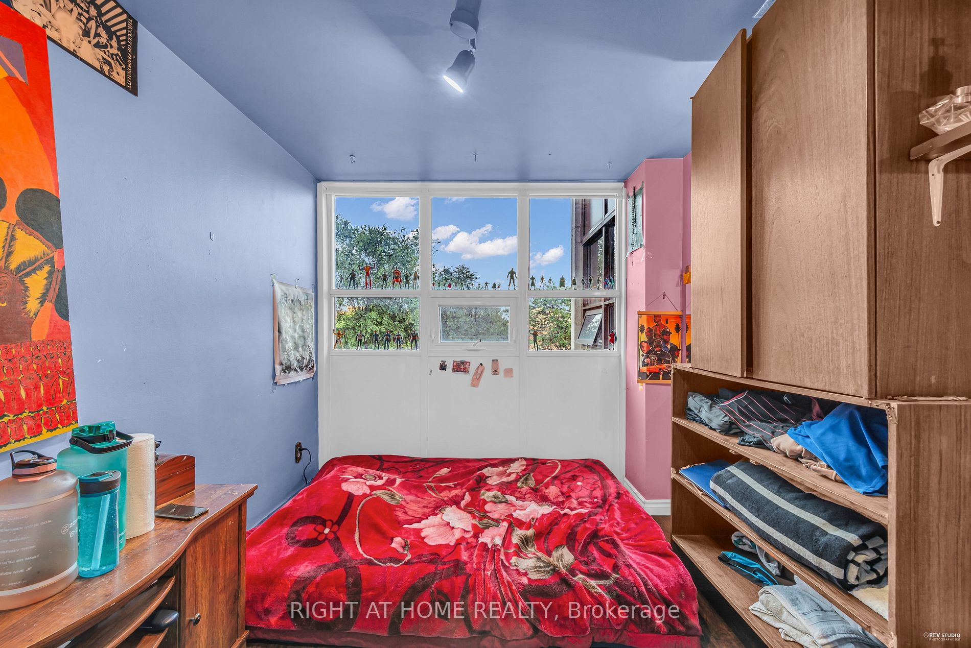 2323 Confederation Pkwy, #408