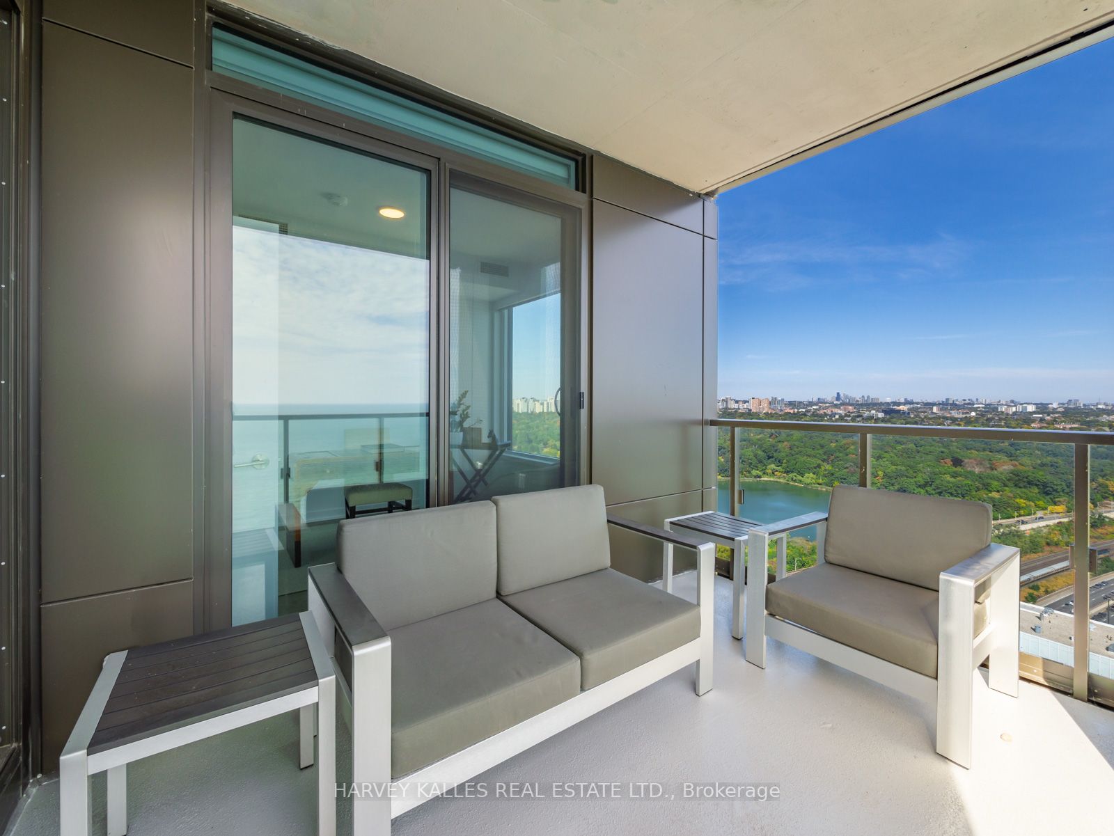 1926 Lake Shore Blvd W, #3906