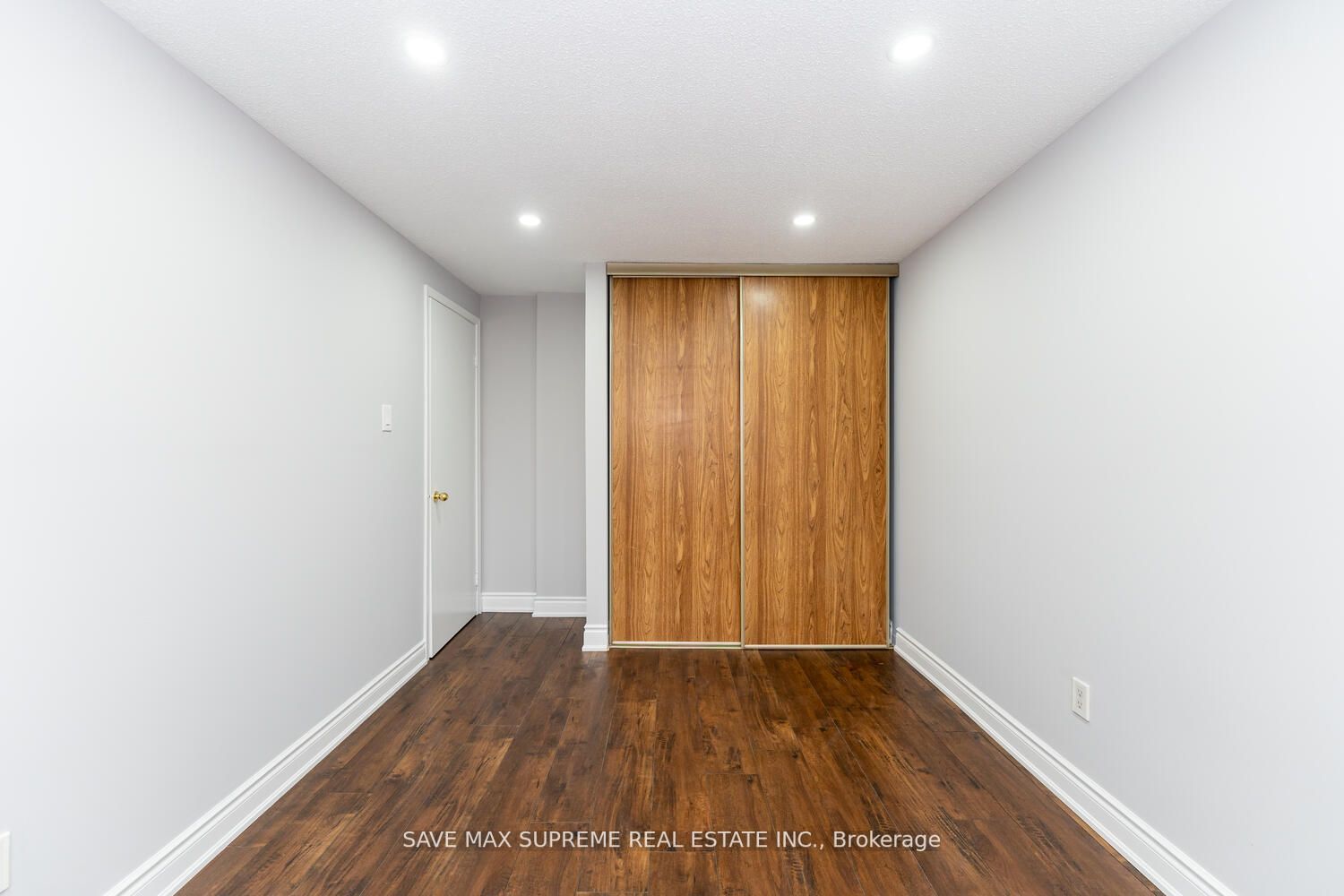 7132 Salme Dr