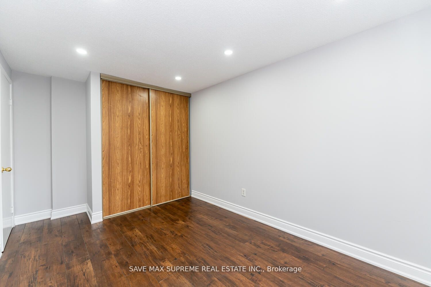 7132 Salme Dr