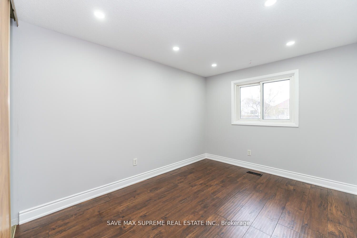 7132 Salme Dr