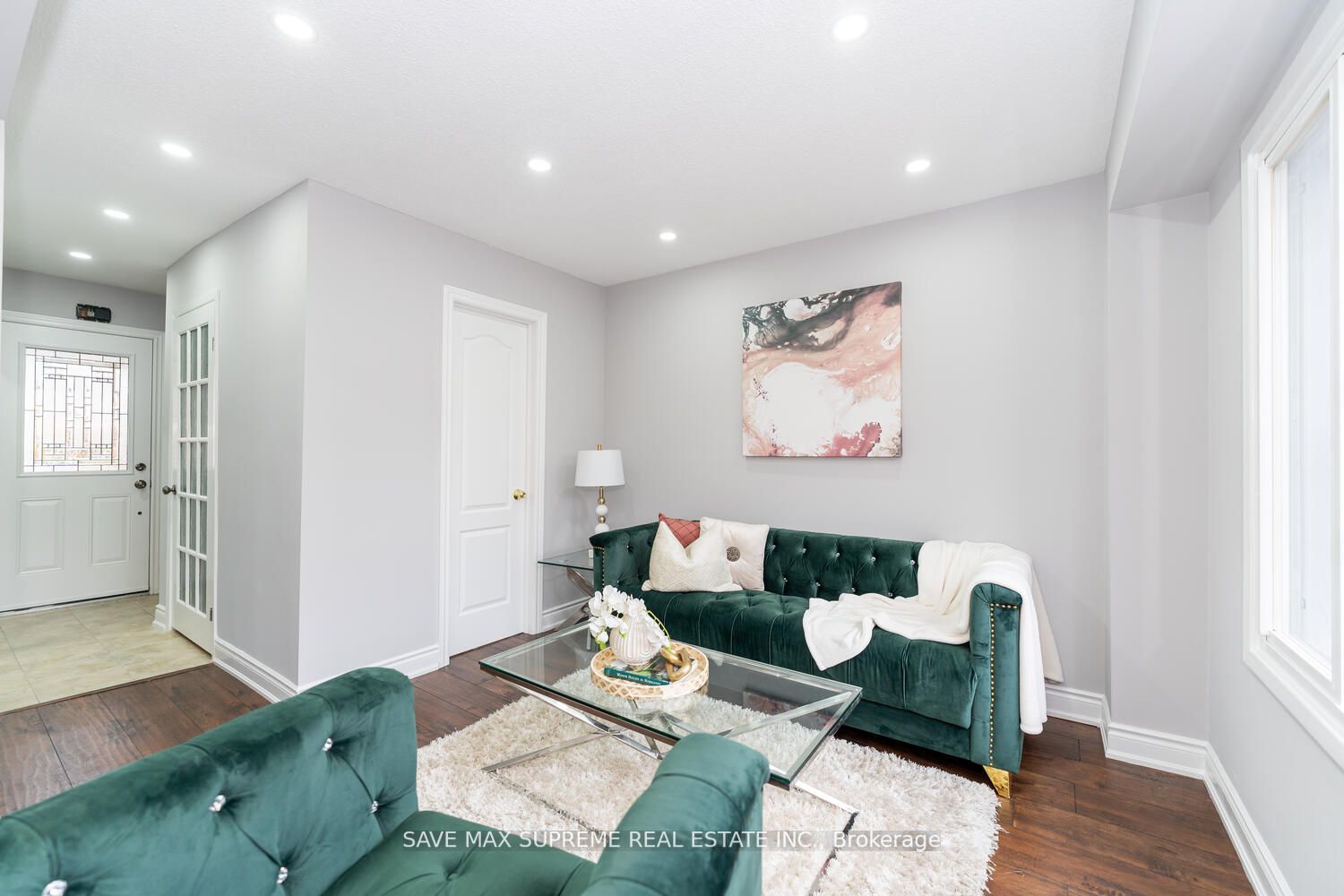 7132 Salme Dr