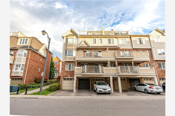 784 Neighbourhood Circ, Mississauga
