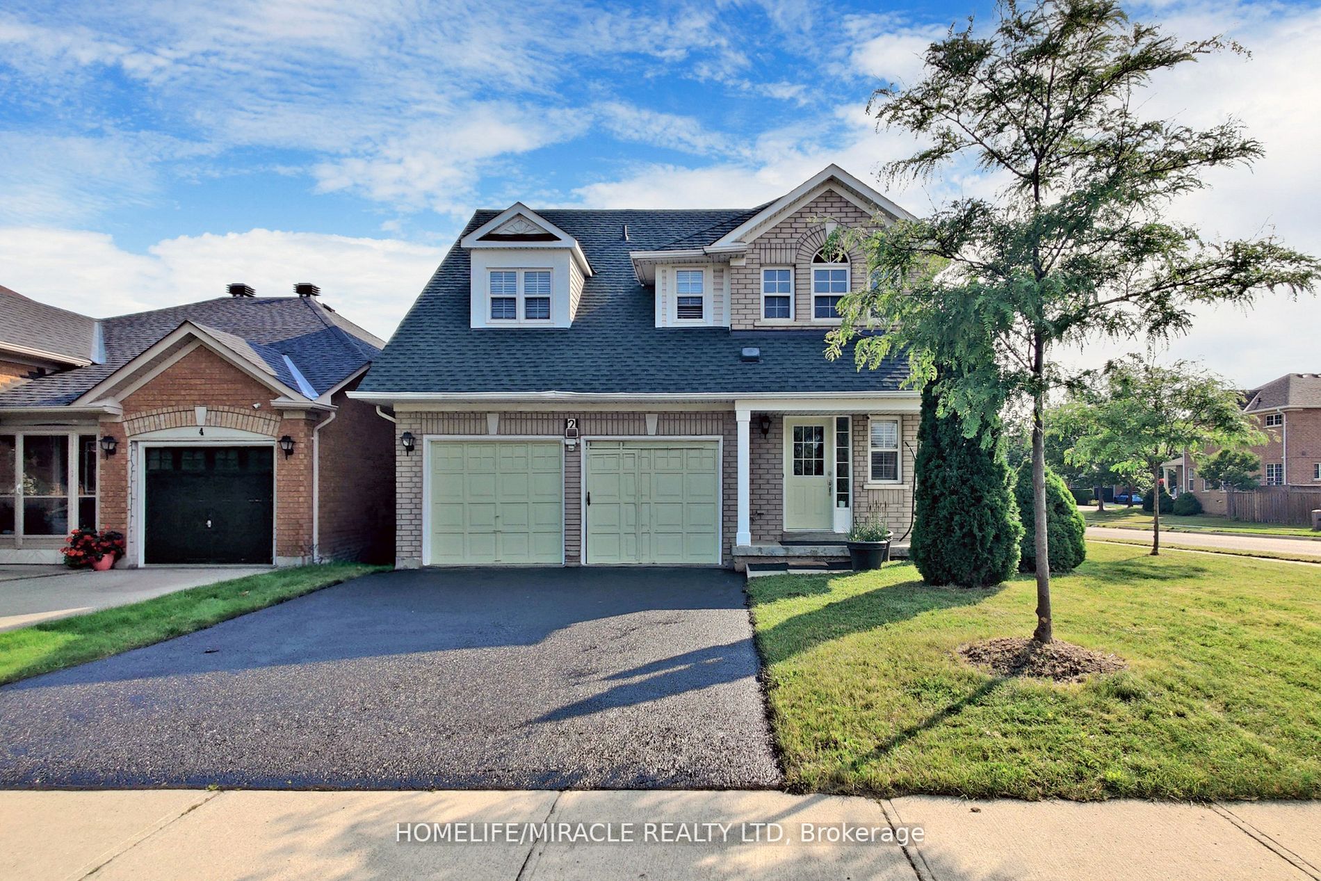 2 Clovercrest Drive