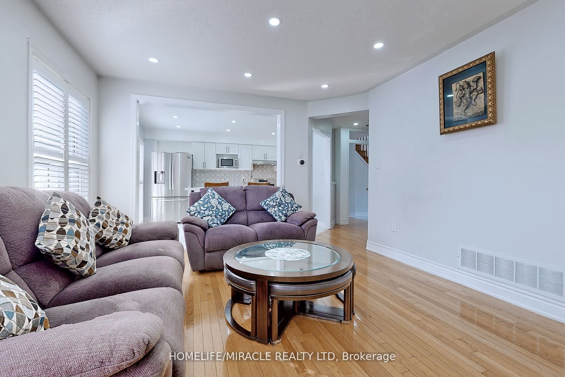 2 Clovercrest Drive