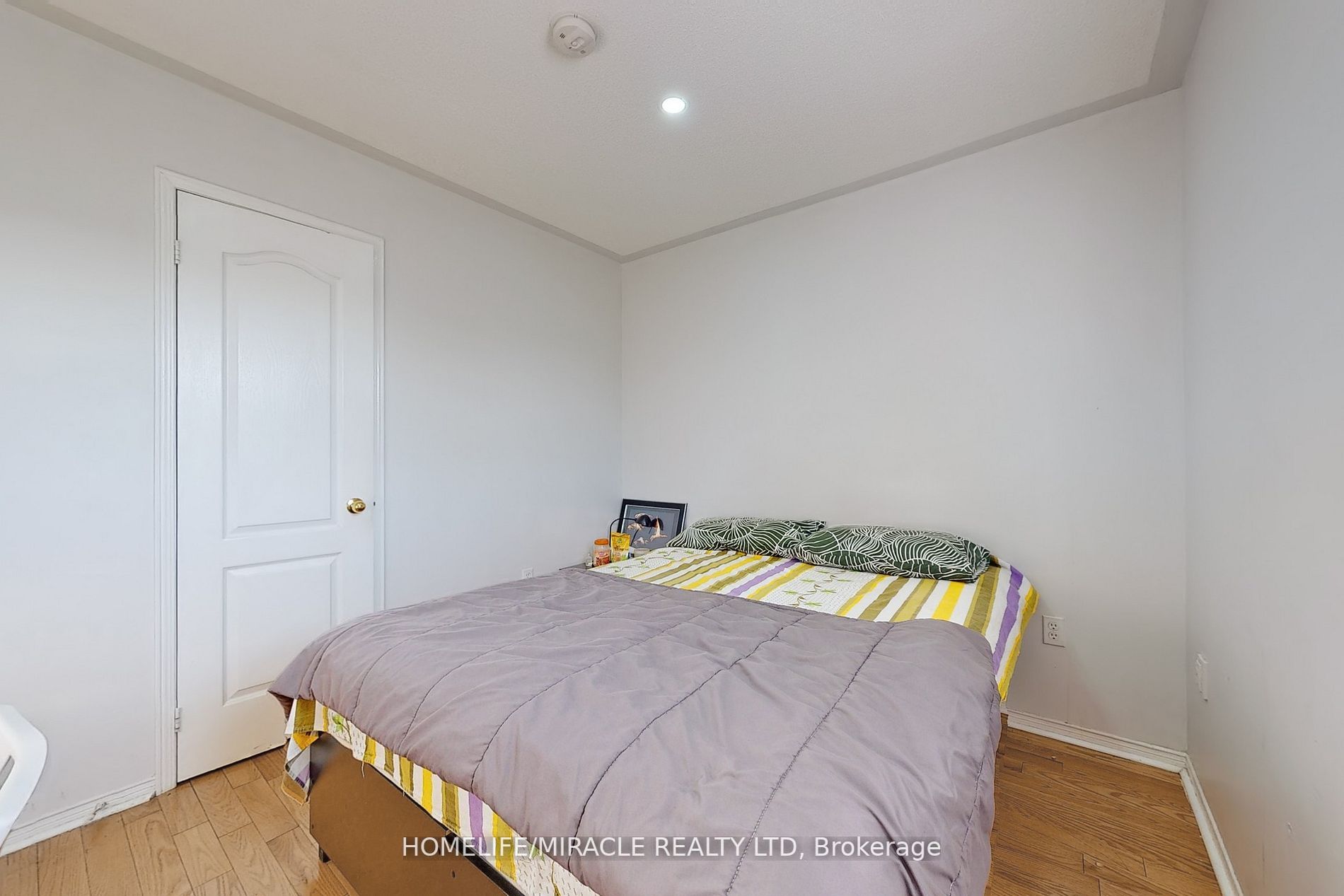 2 Clovercrest Drive