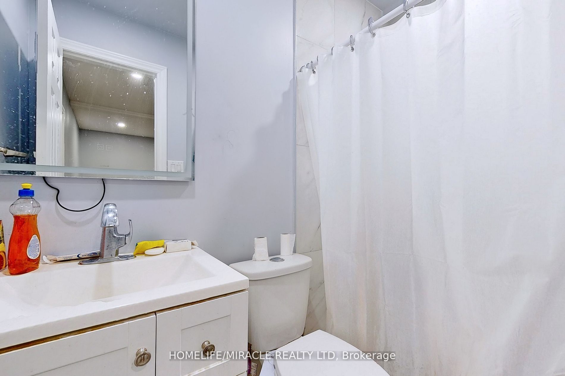 2 Clovercrest Drive