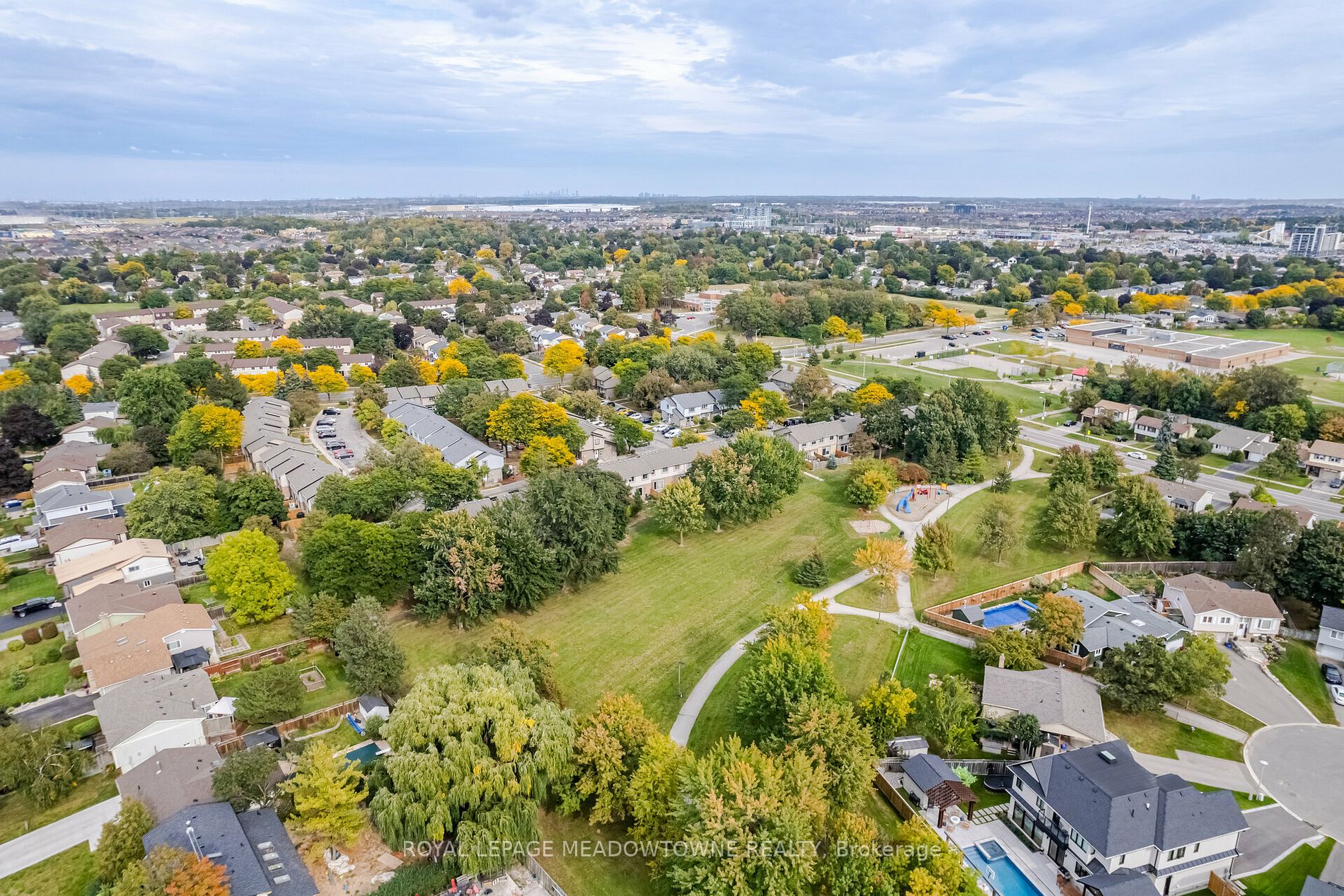 667 Woodward Avenue, #82