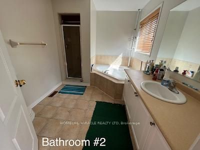 154 Queen Mary Dr