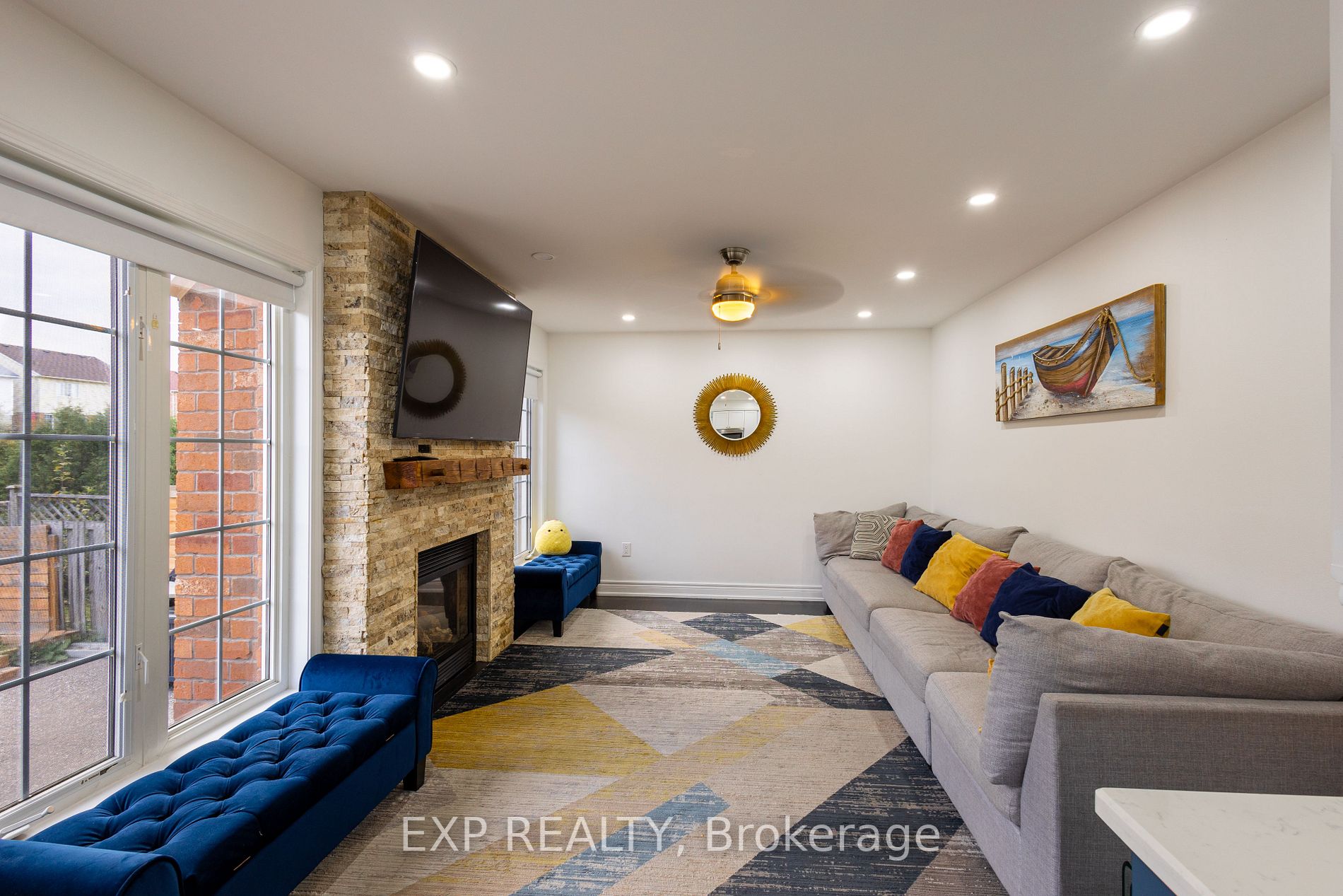 28 Fidelity Ave