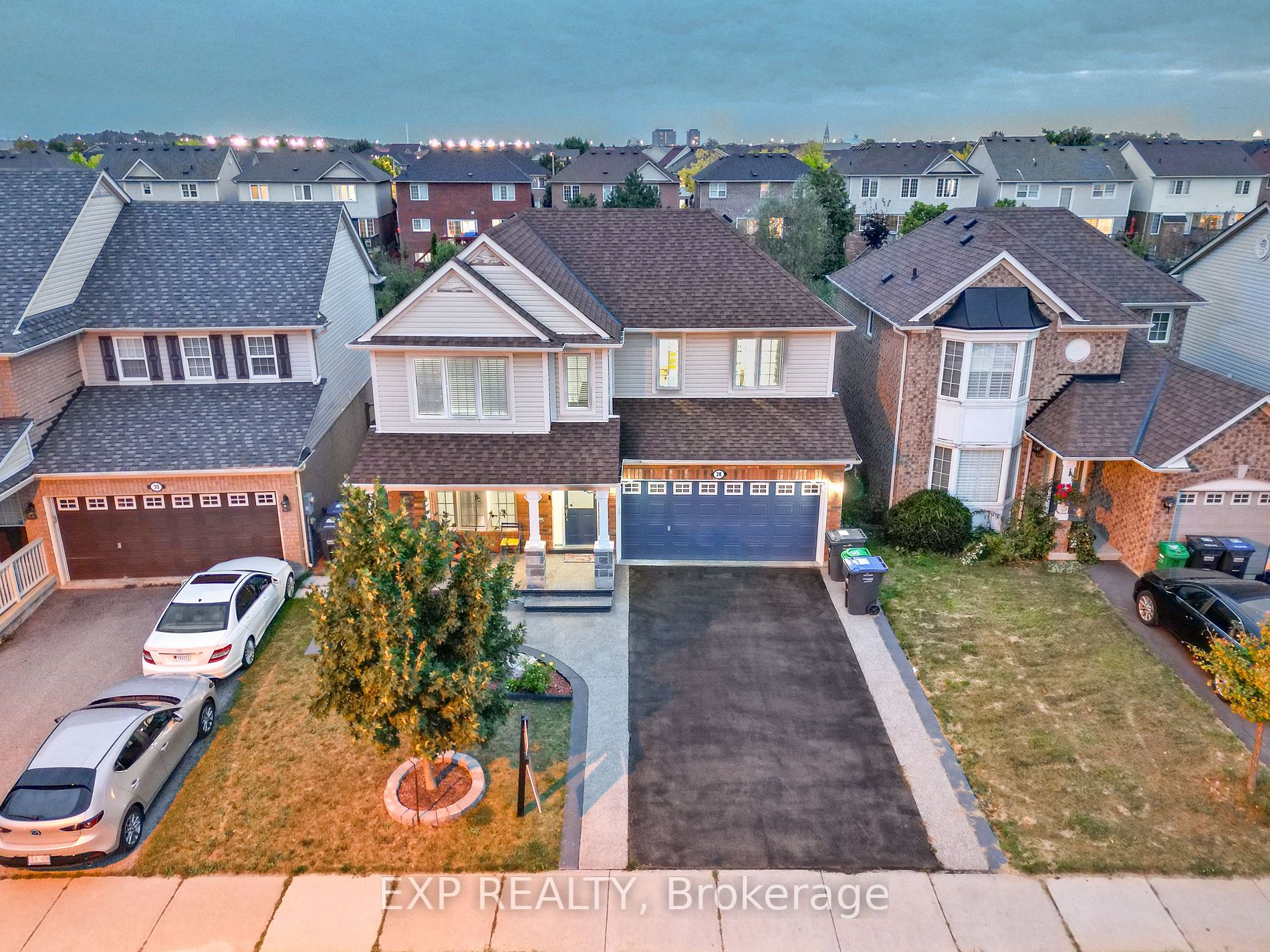 28 Fidelity Ave