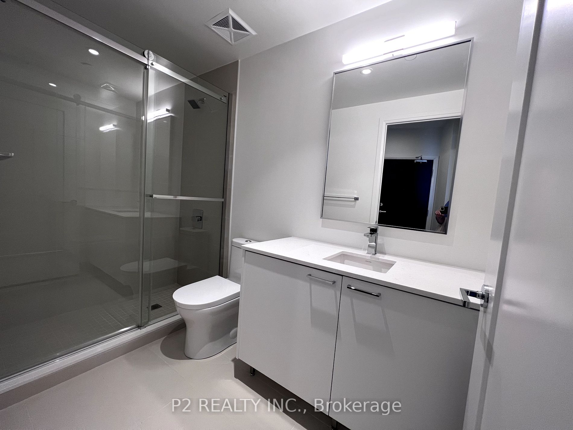 293 The Kingsway, #707