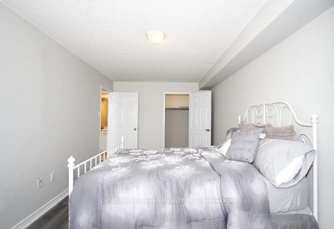 2900 Battleford Rd N, #1501