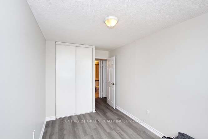 2900 Battleford Rd N, #1501