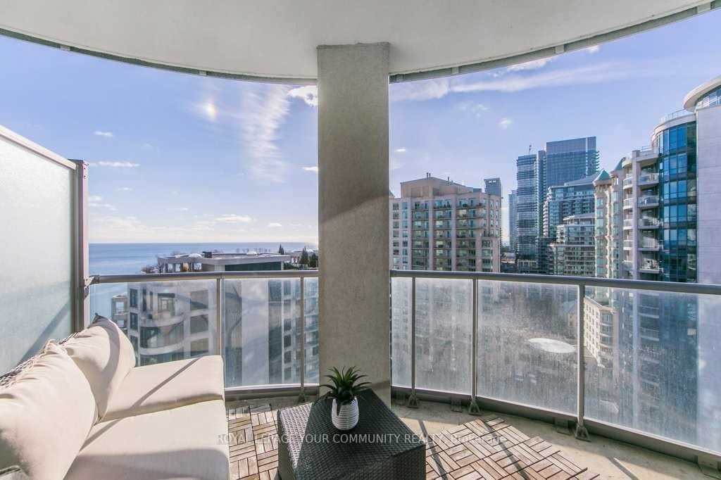 2083 Lake Shore Blvd W, #1412