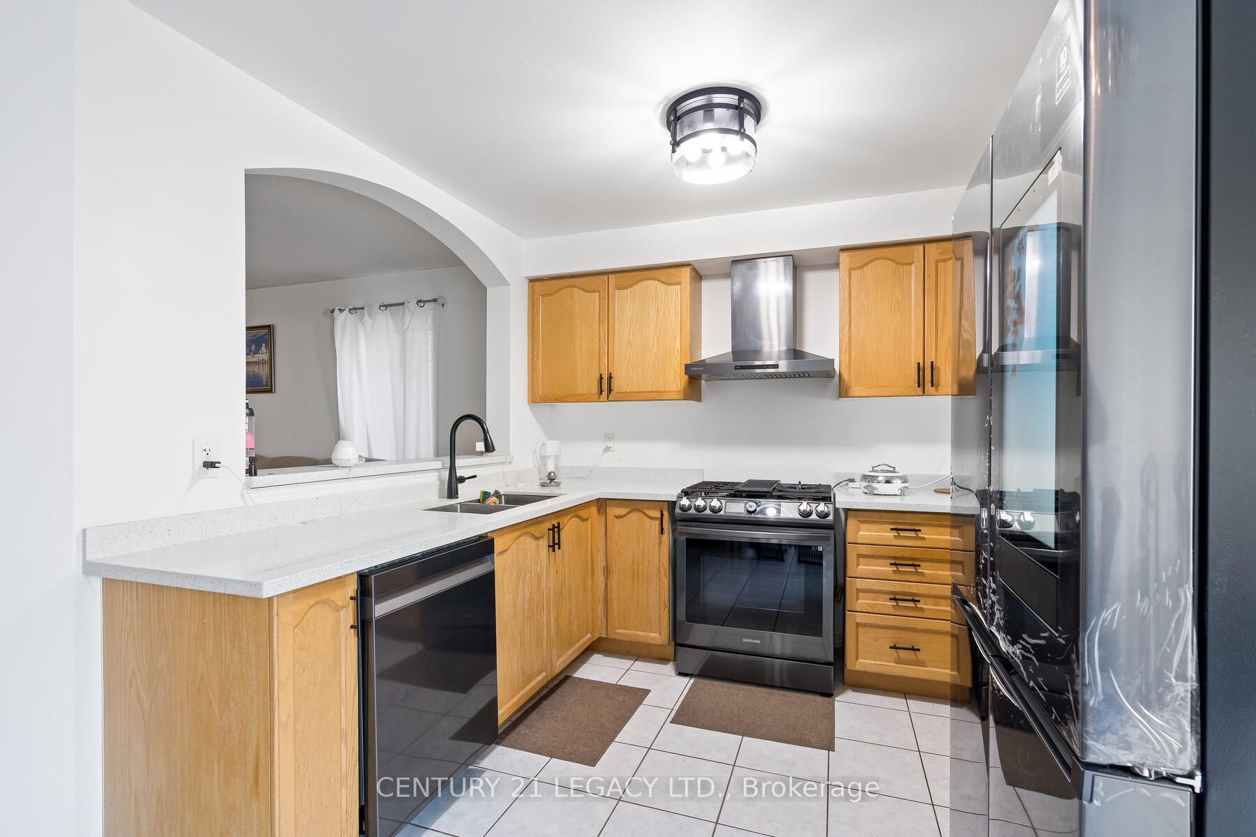 29 Belinda Dr