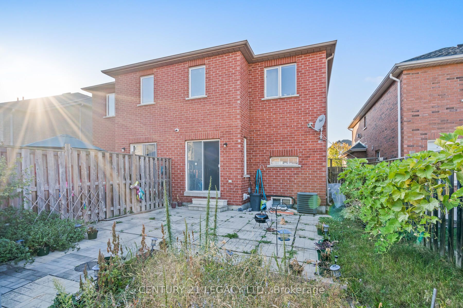 29 Belinda Dr