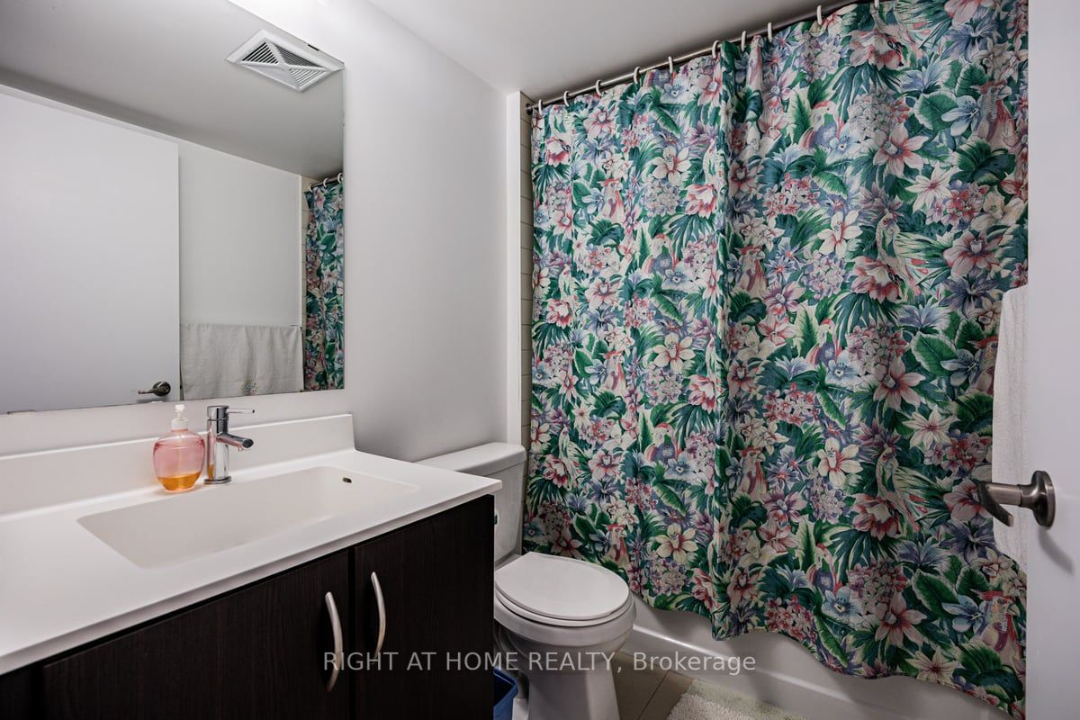 11 Superior Ave, #404