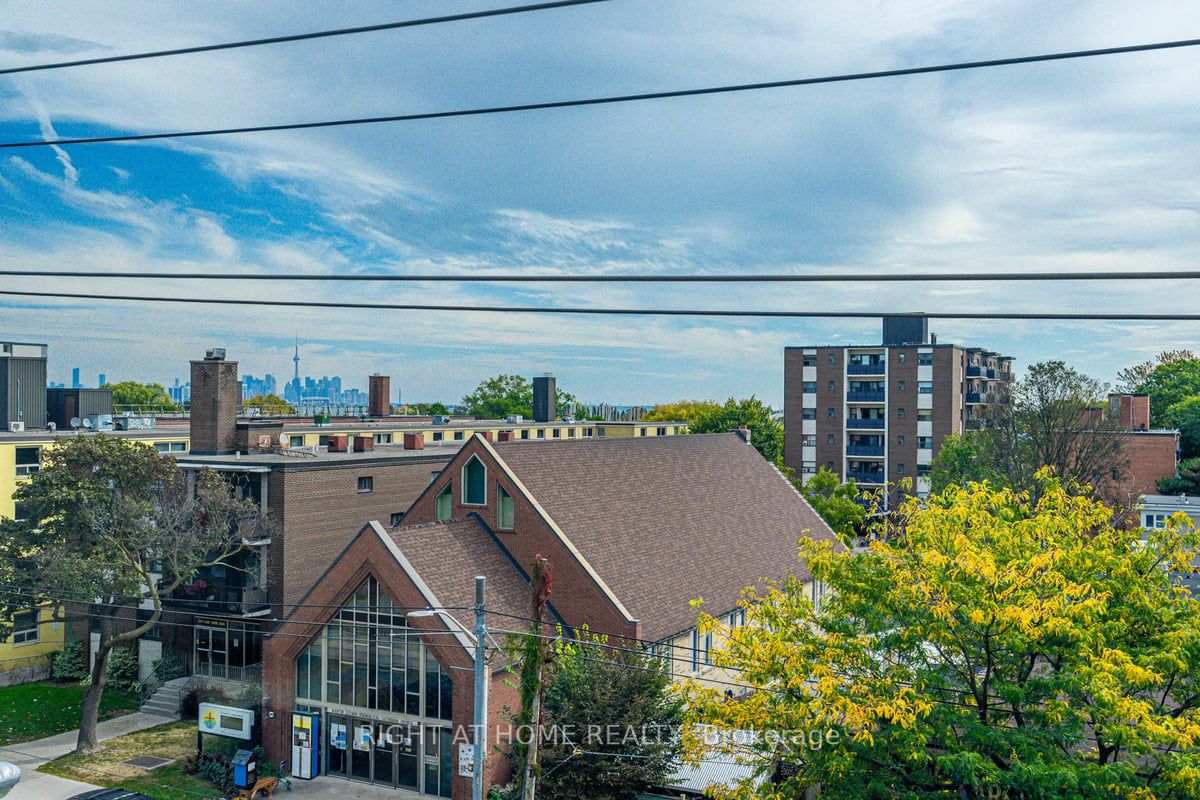 11 Superior Ave, #404