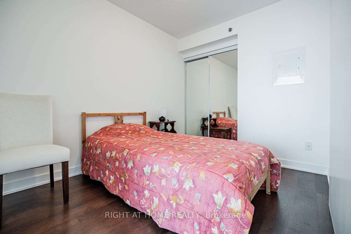 11 Superior Ave, #404