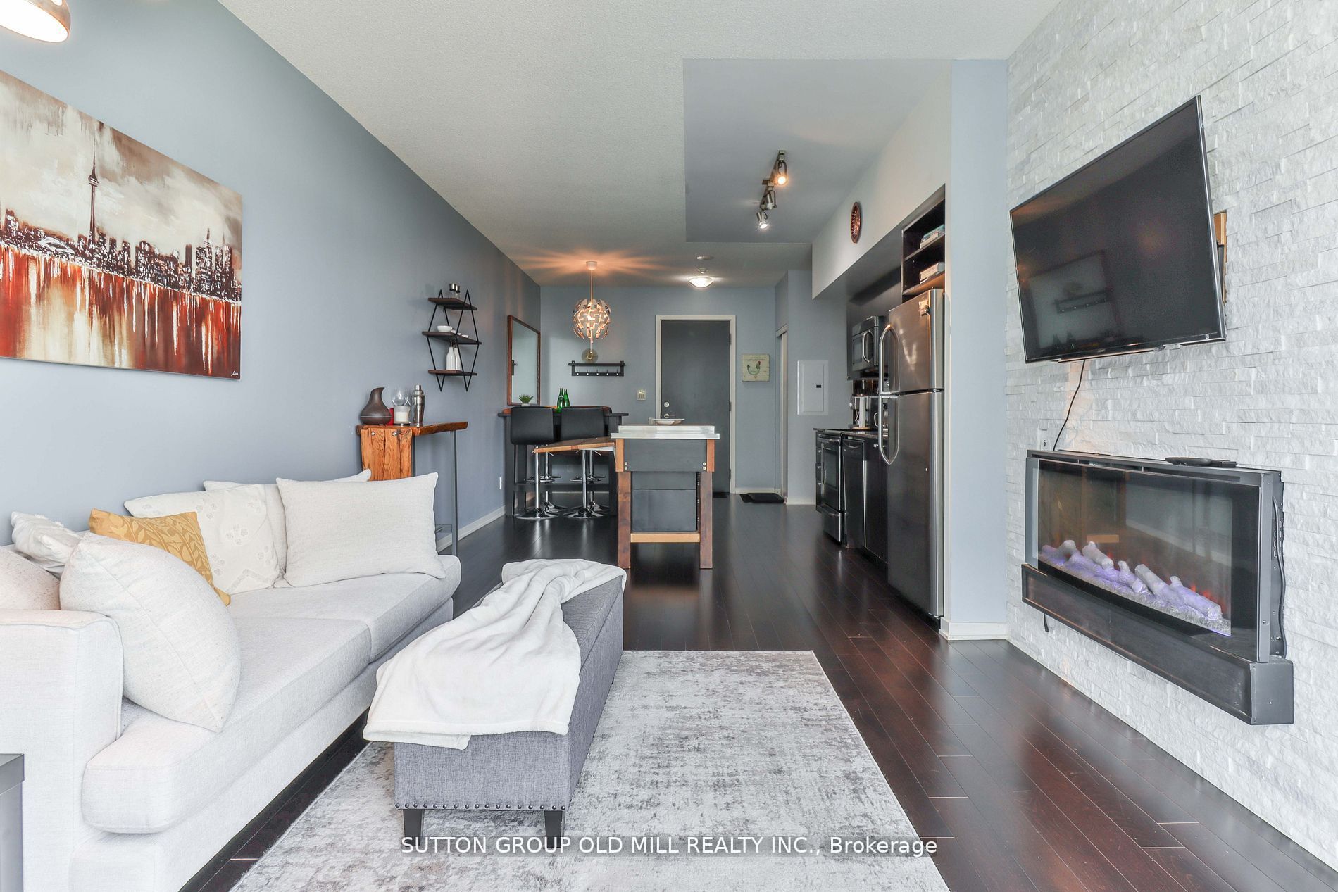 105 The Queensway, #1714