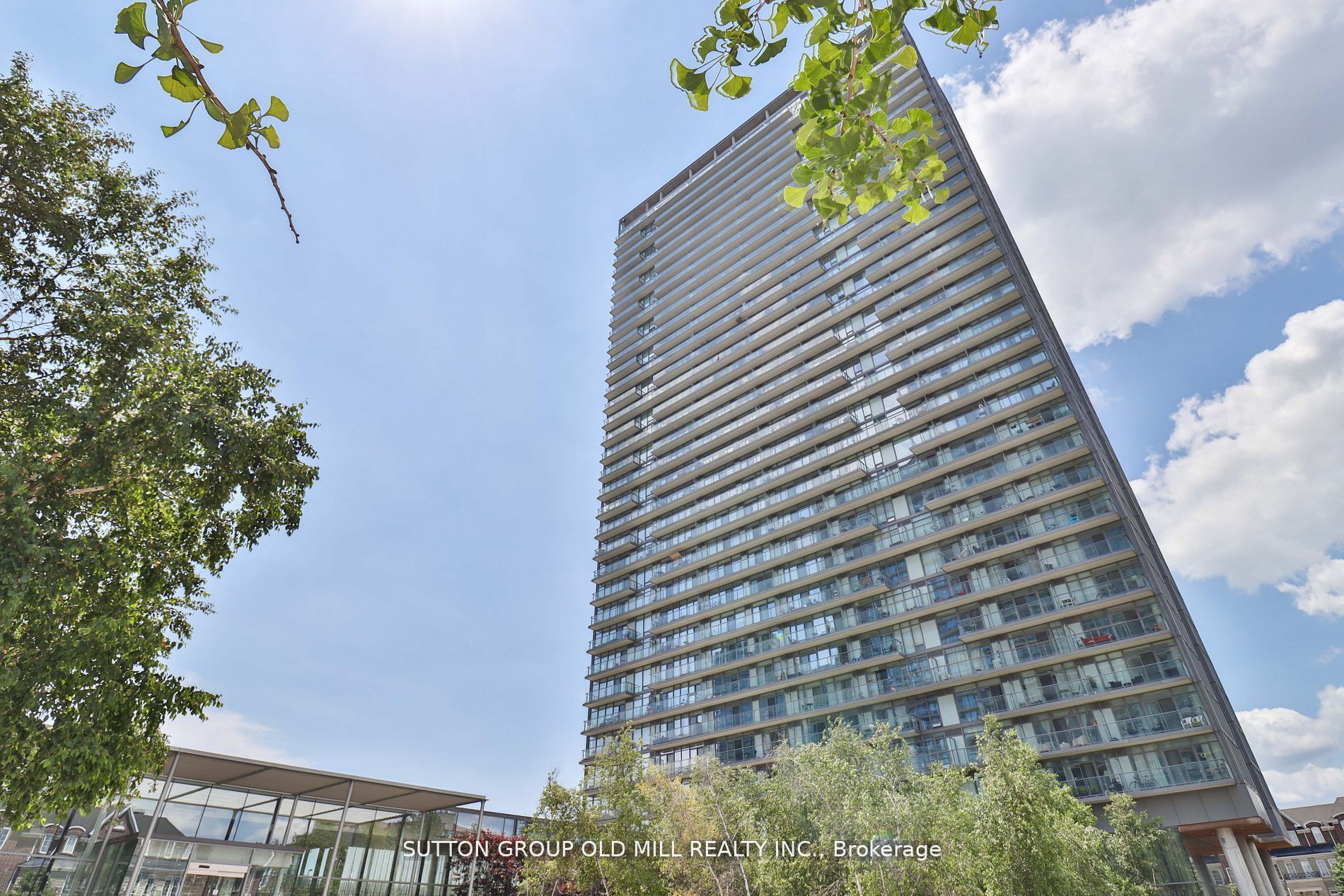 105 The Queensway, #1714