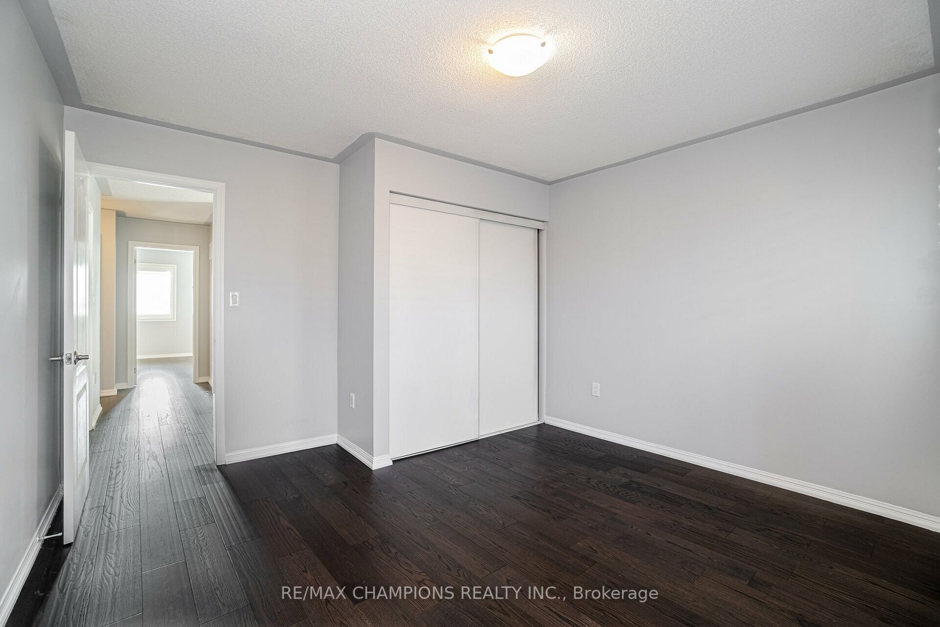 24 Arkwright Dr