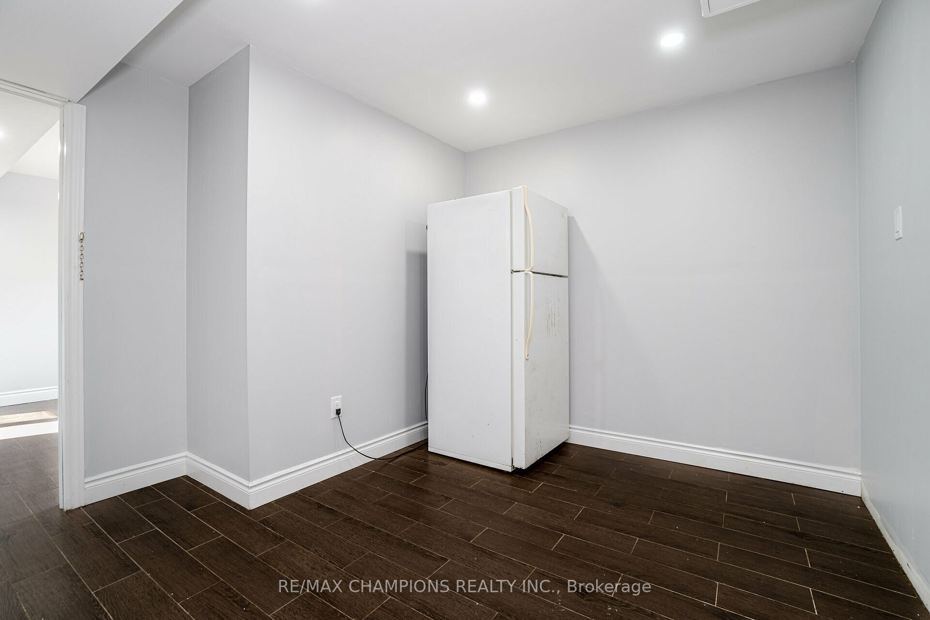 24 Arkwright Dr