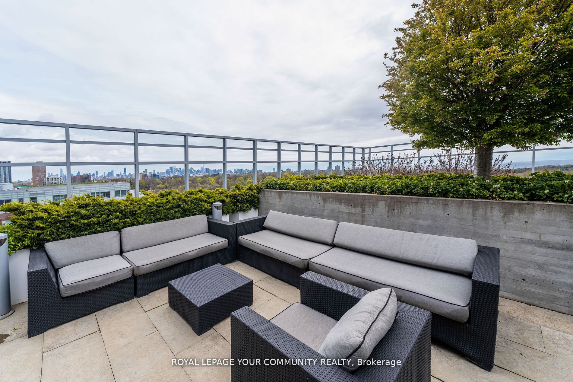1830 Bloor St W, #439