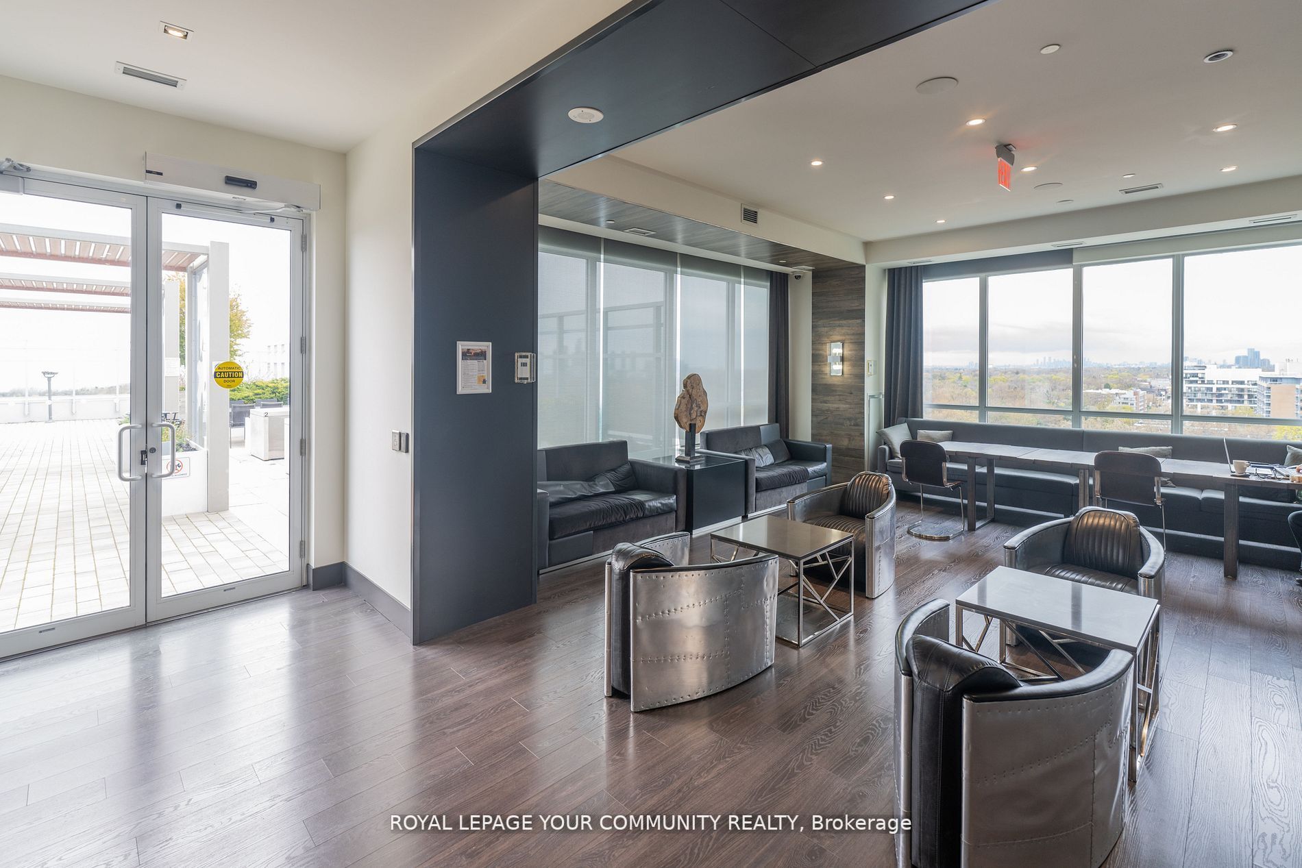 1830 Bloor St W, #439