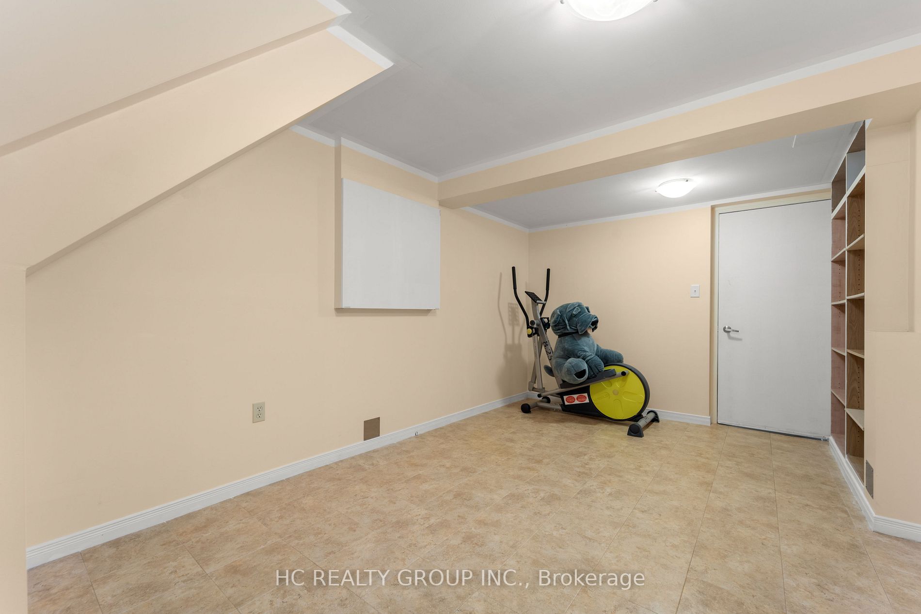 382 Mcjannett Ave