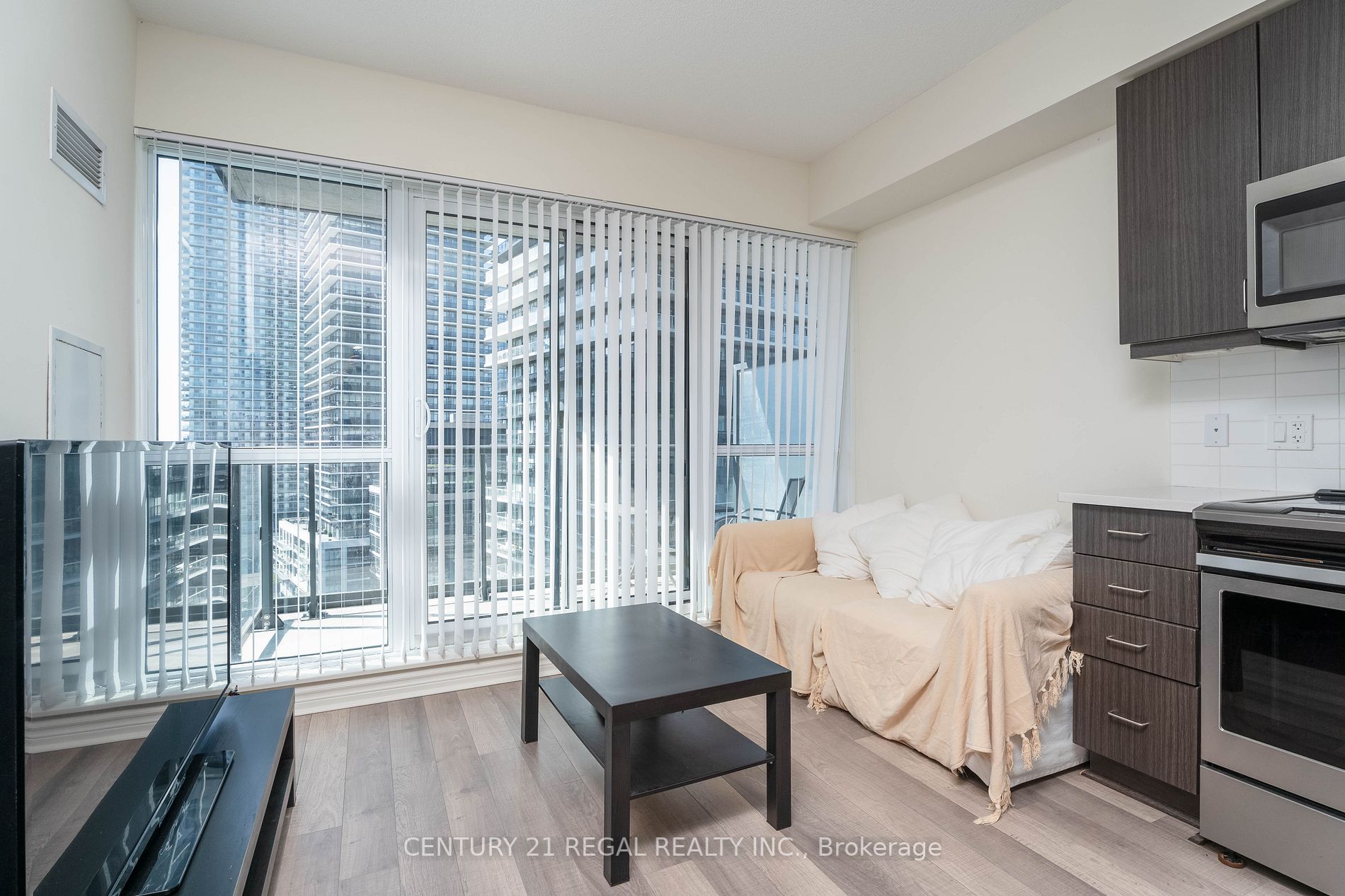 39 Annie Craig Dr, #1204