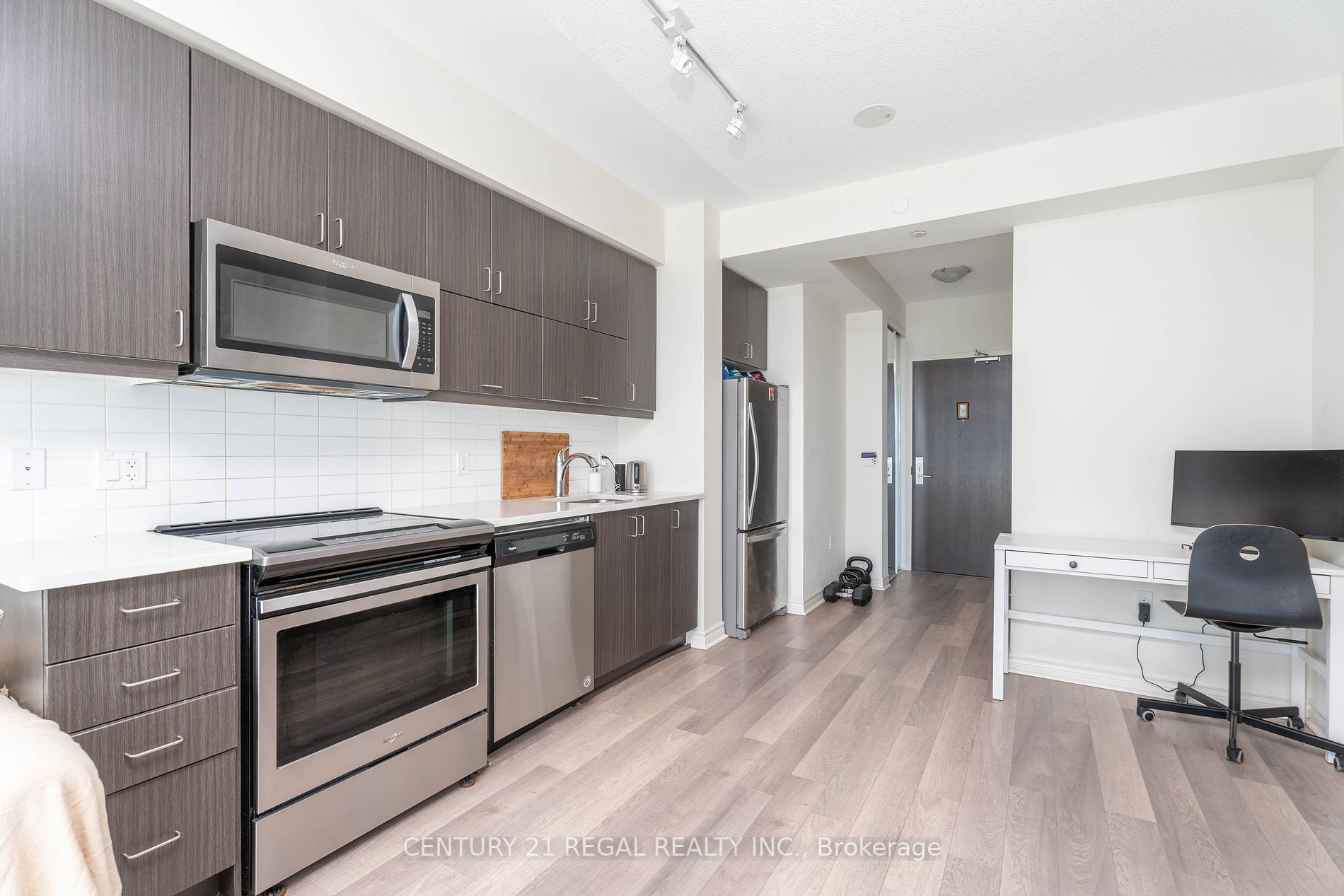 39 Annie Craig Dr, #1204