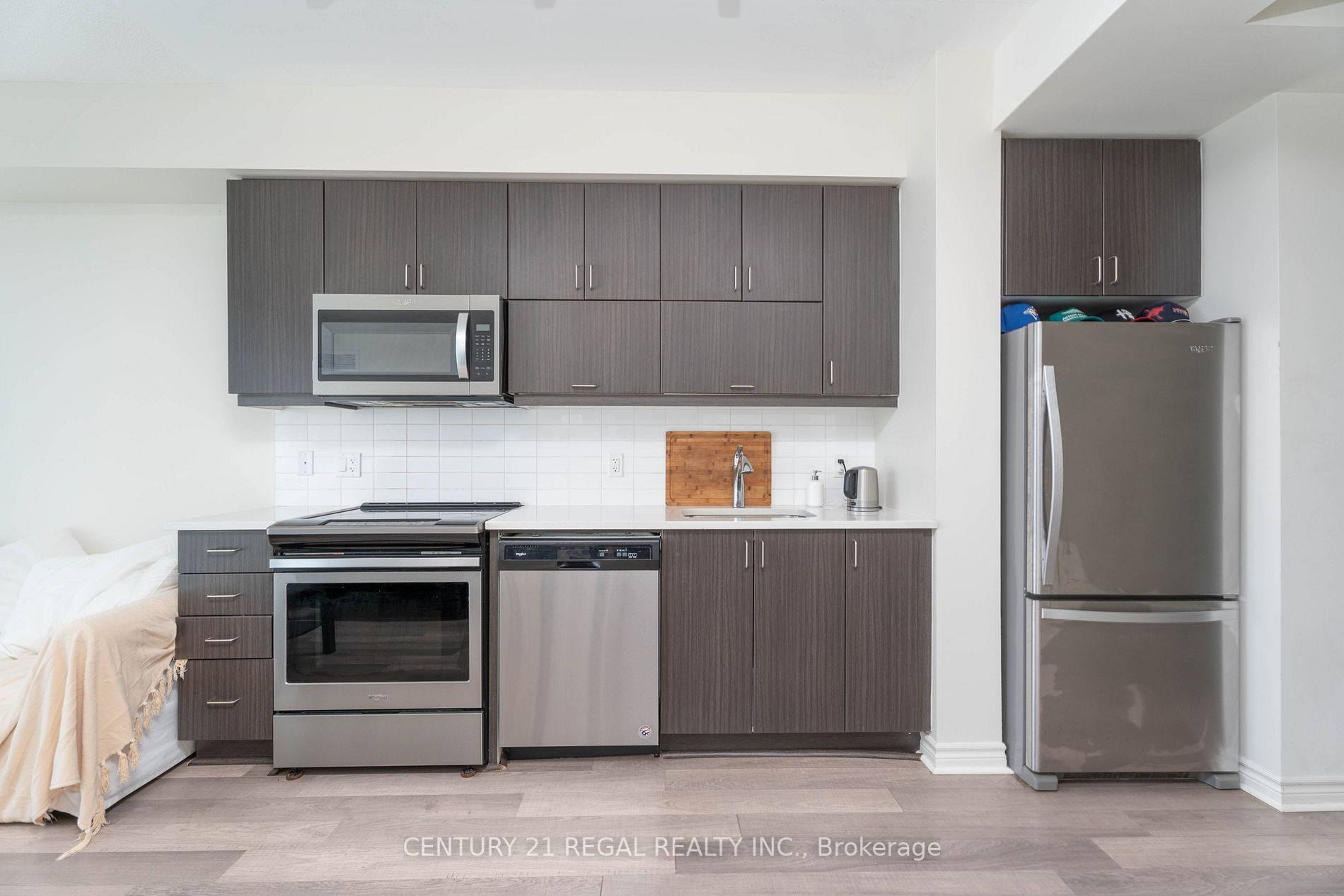 39 Annie Craig Dr, #1204