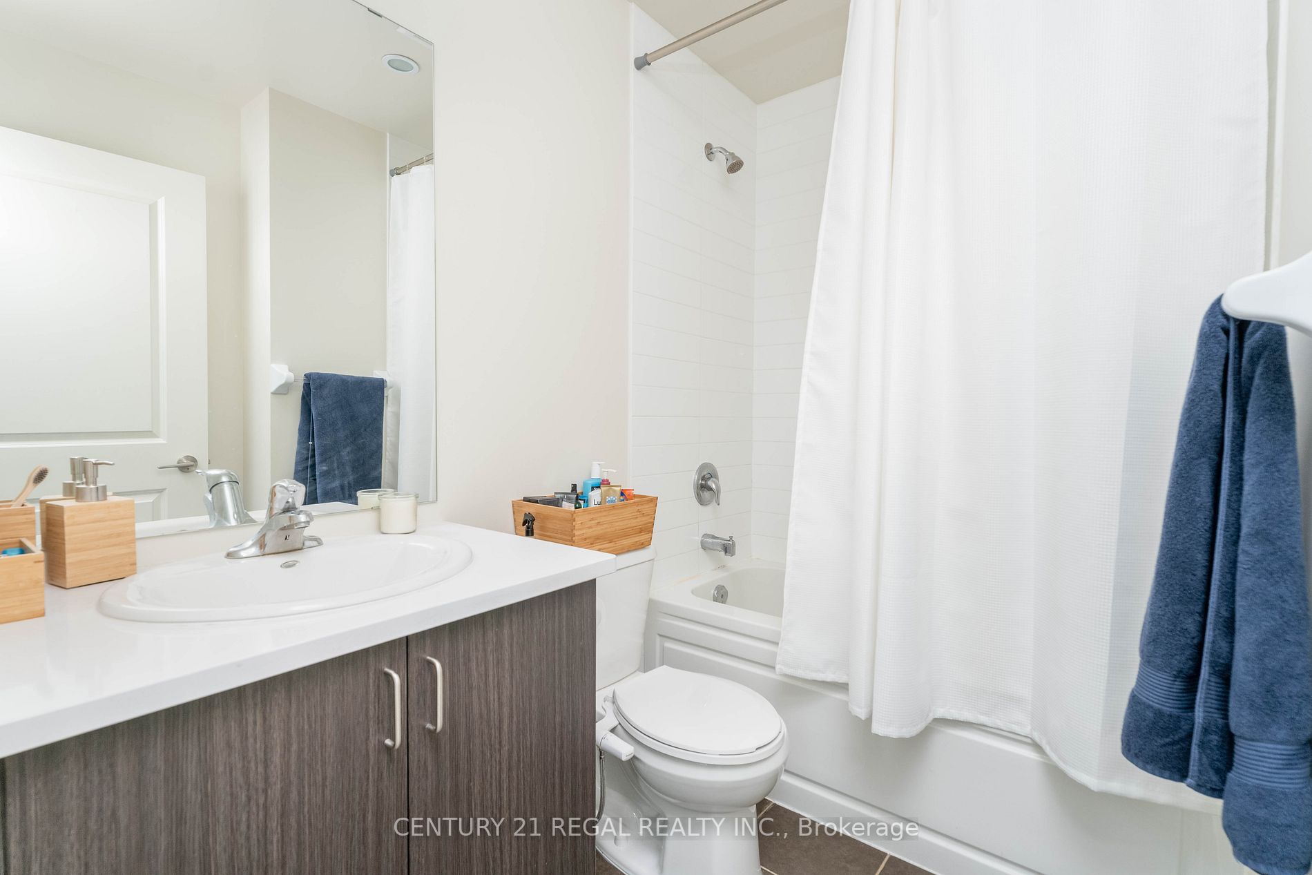39 Annie Craig Dr, #1204