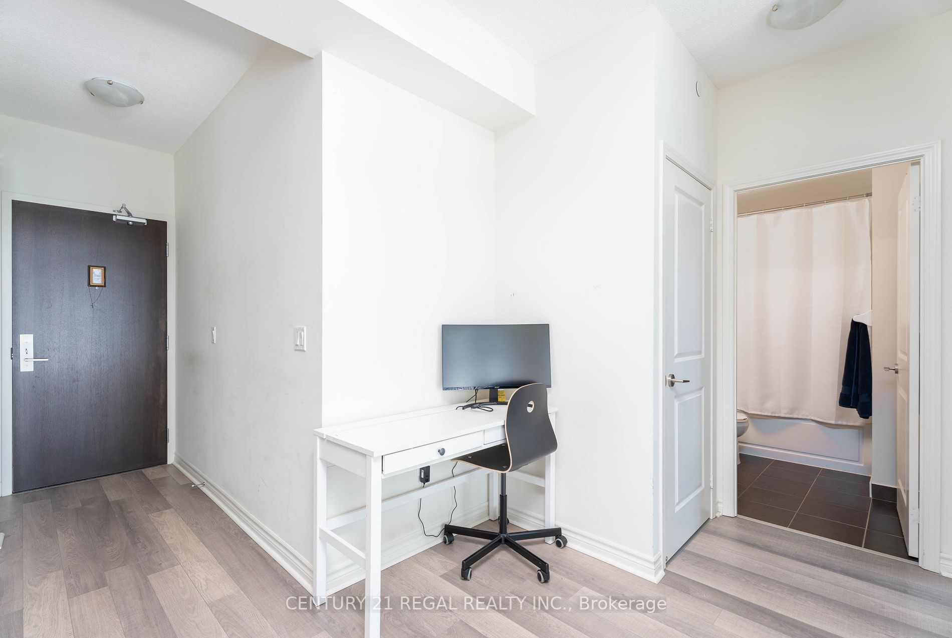 39 Annie Craig Dr, #1204