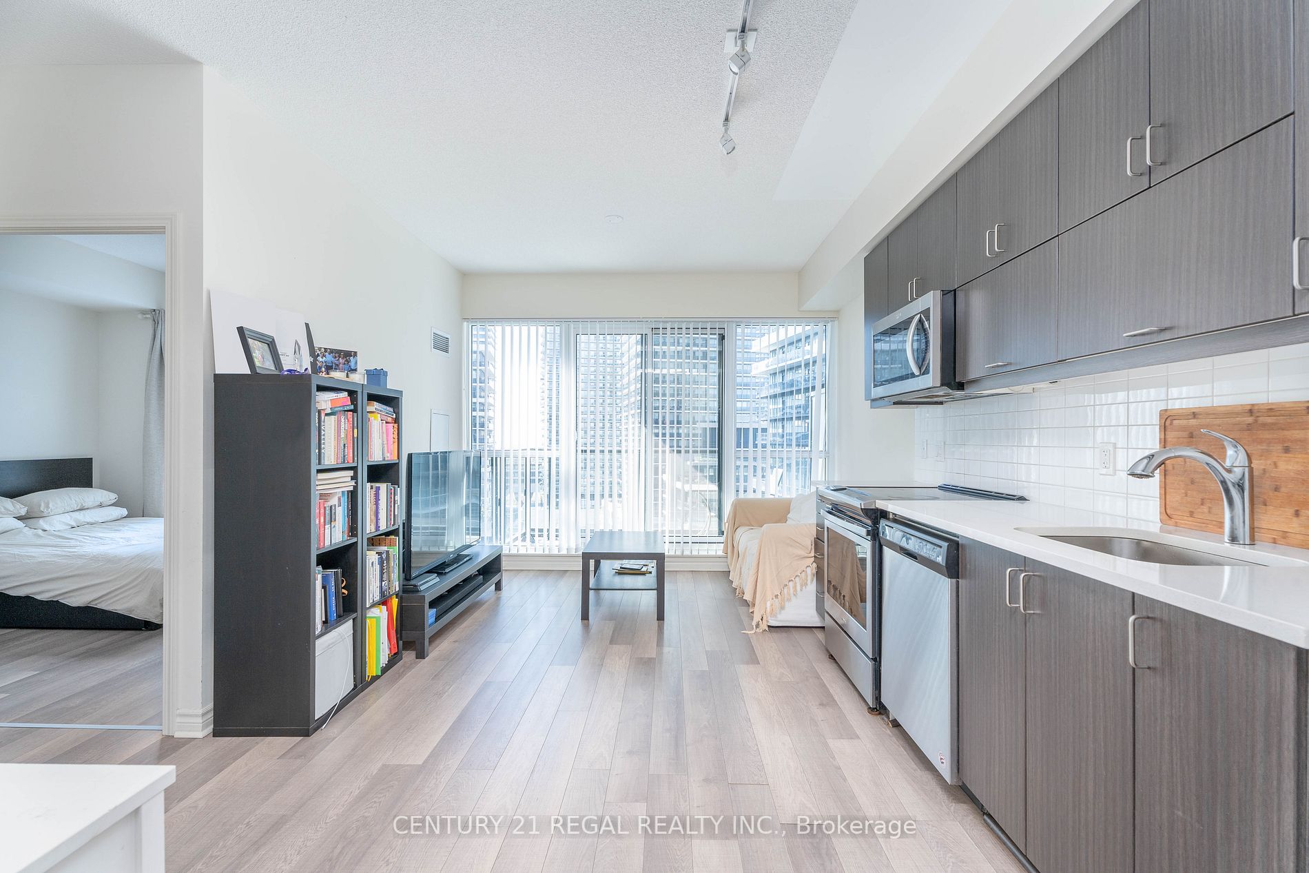 39 Annie Craig Dr, #1204