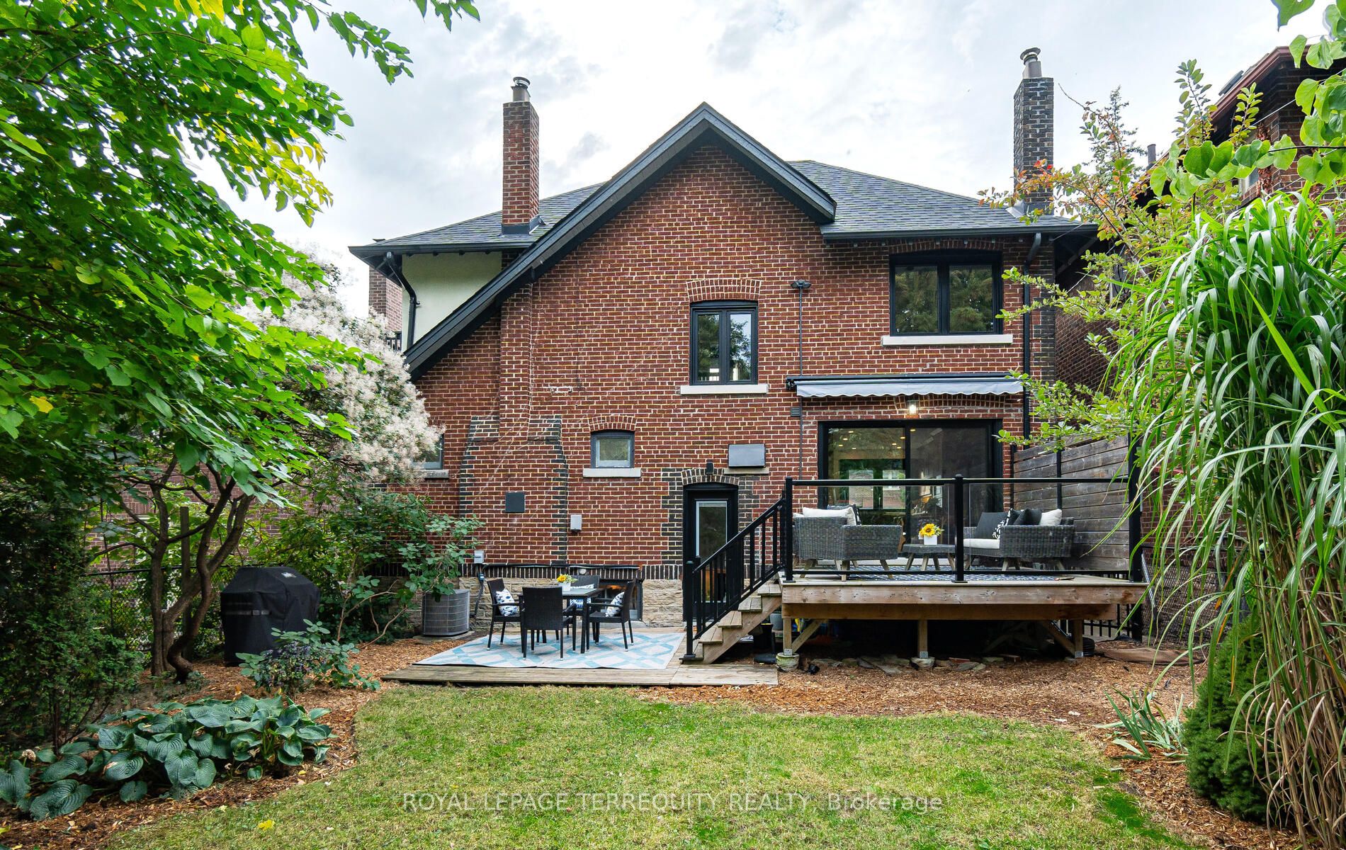 63 Humbercrest Blvd