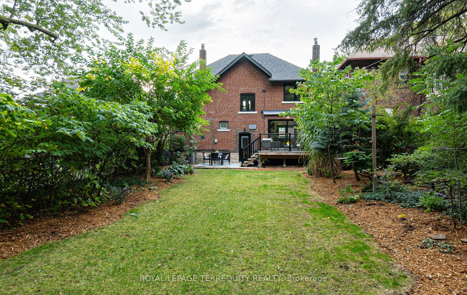63 Humbercrest Blvd