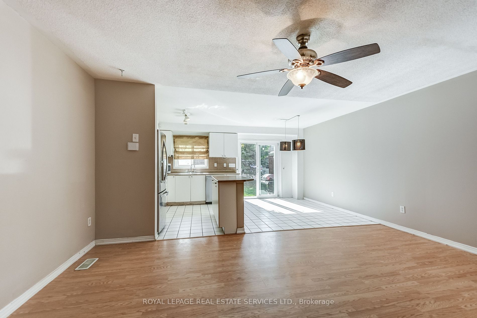 5255 Palmetto Pl, #81