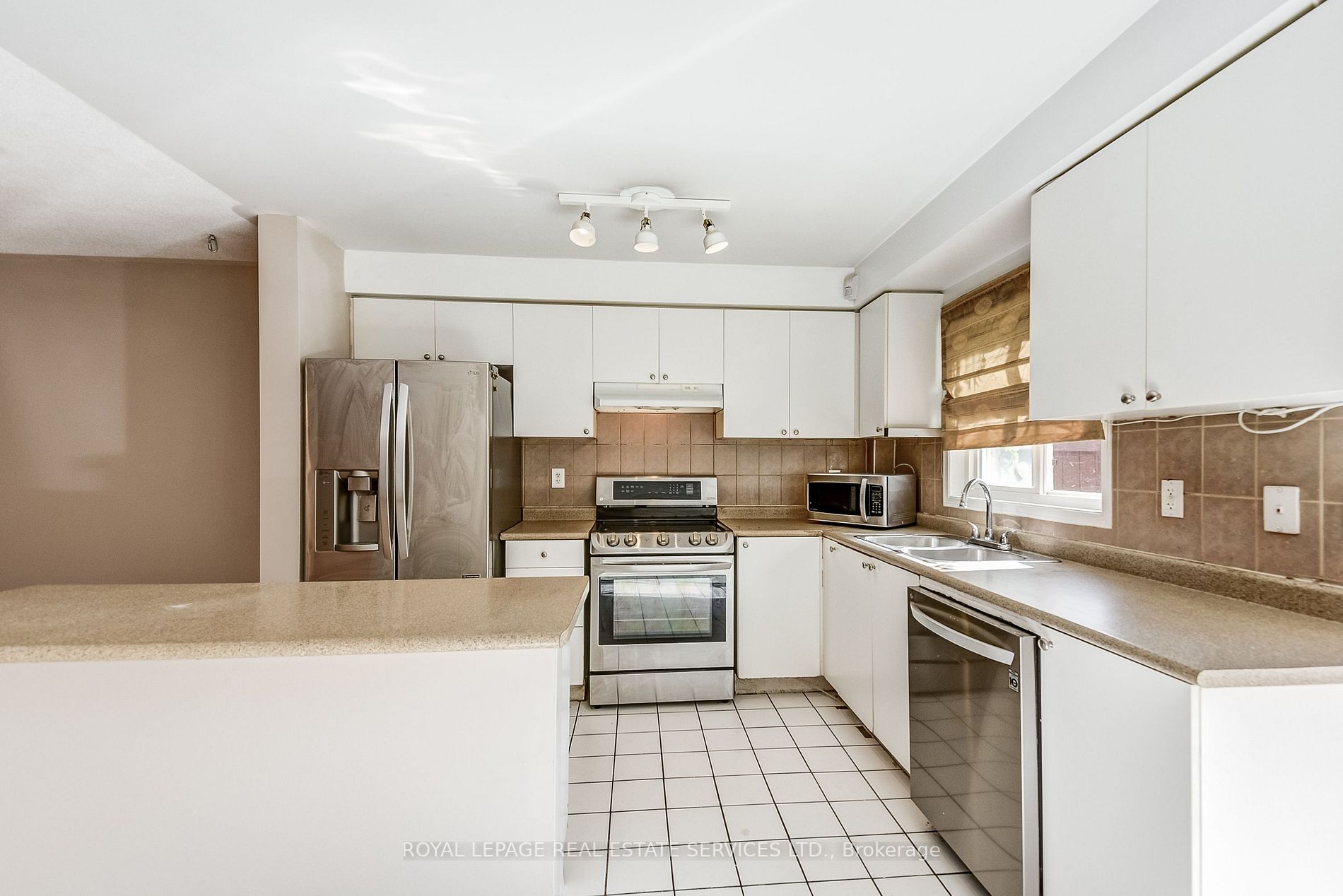 5255 Palmetto Pl, #81